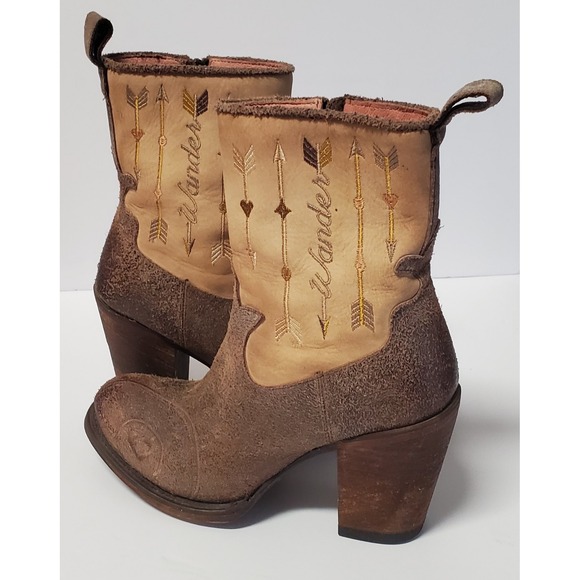Lane Boots/ Junk Gypsy Shoes - Junk Gypsy by Lane Wander Booties 6.5 Mexico Tan Leather/Suede Embroidered Arrow